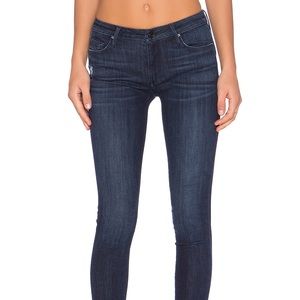 NWT!! Black Orchid Jude mid rise super skinny jean